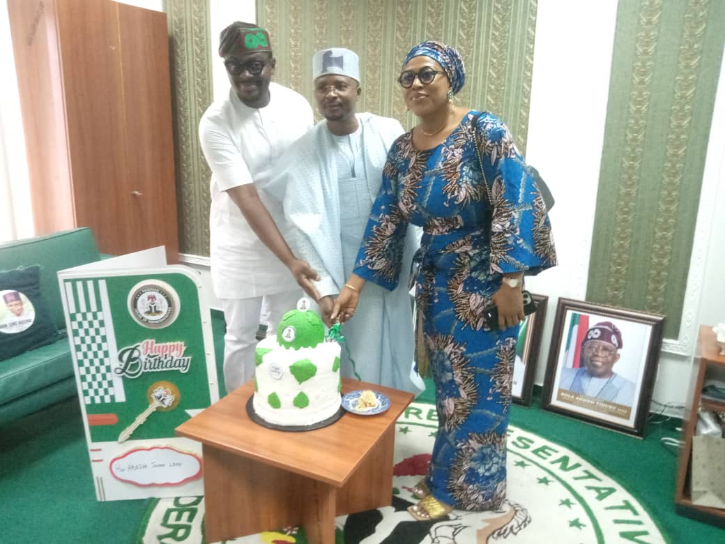 HON (ELDER) LEKE ABEJIDE CELEBRATES BIRTHDAY PARTY IN GRAND STYLE, APPLAUDS LEADERSHIP DYNAMISM OF RT. HONORABLE SPEAKER.